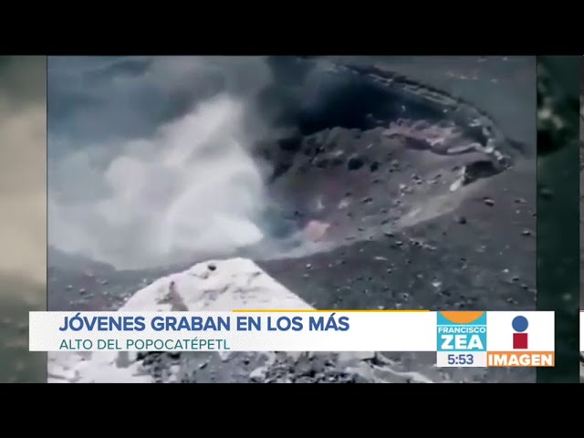 jovenes en el volcan popocatepetl
