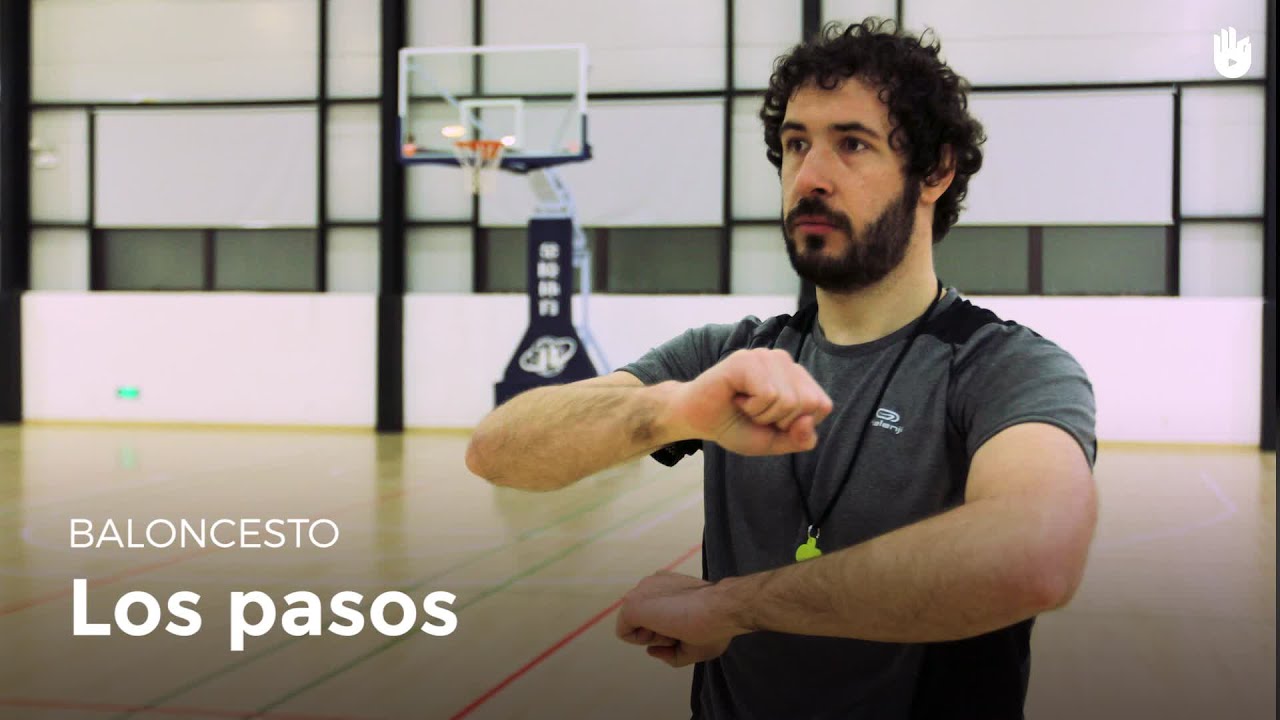 que son pasos en baloncesto